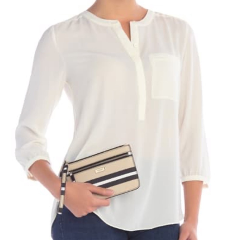 NWT Kate Spade leather tinie wristlet - Picture 5 of 5